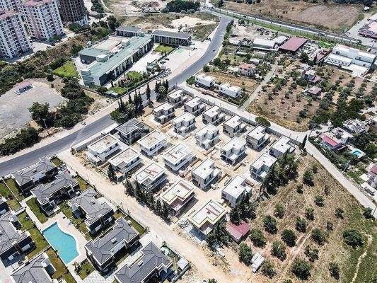 Detached Villas in a Complex in Aydın Kuşadası
