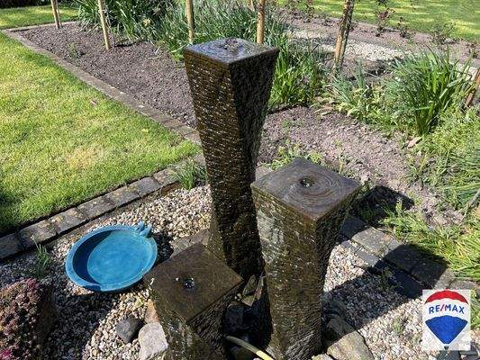 ff309da4-9df0-4ed8-9e2c-20965883f1f1