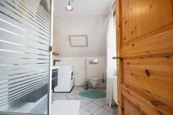 Badezimmer DG