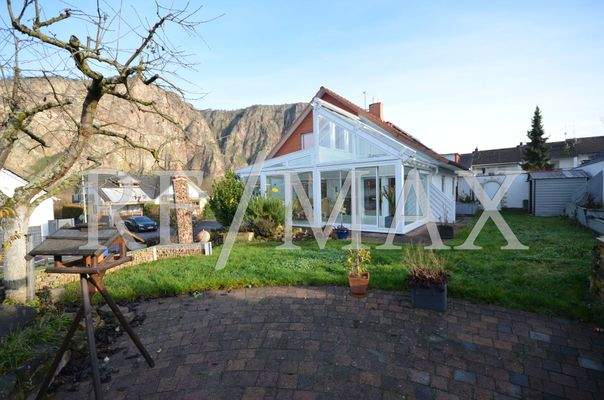 Garten mit Grillplatz