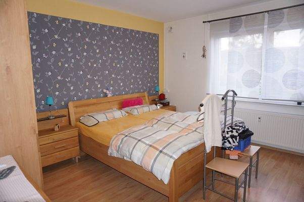 Schlafzimmer UG