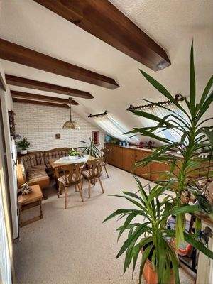 Esszimmer der Dachgeschoss-Wohnung