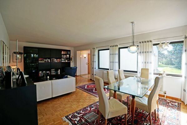 Wohn-Esszimmer im Bungalow