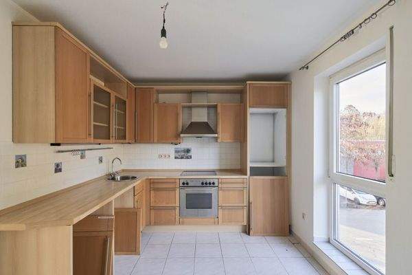 Küche inklusive Essbereich