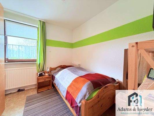 Haus 1: Schlafzimmer 2, 1.OG