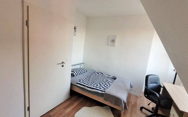 Zimmer mieten in Stuttgart Ost auf Zeit möbliert bei urbanbnb 4.jpeg