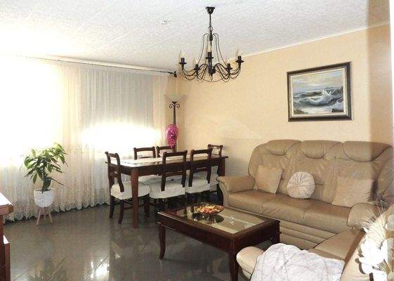 W 1. OG rechts Wohnzimmer