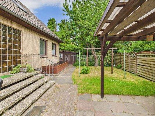 Blick in den Vorgarten