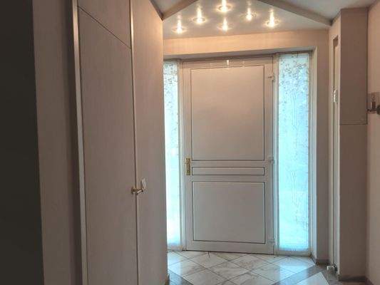 Vorderer Eingangsbereich