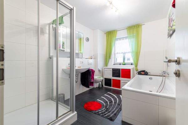 Badezimmer 1. OG