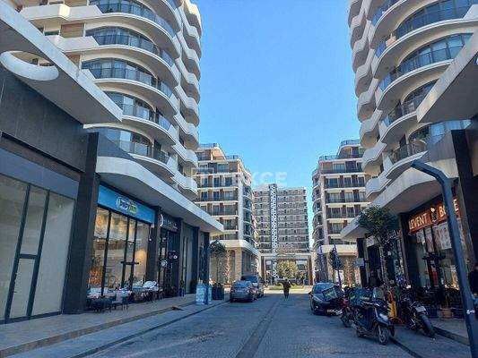 Shops in a Complex with Bazaar Concept in İstanbul Beylikdüzü