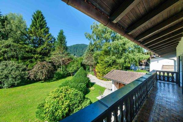 Bergblick vom Balkon Altbestand nach Südwesten