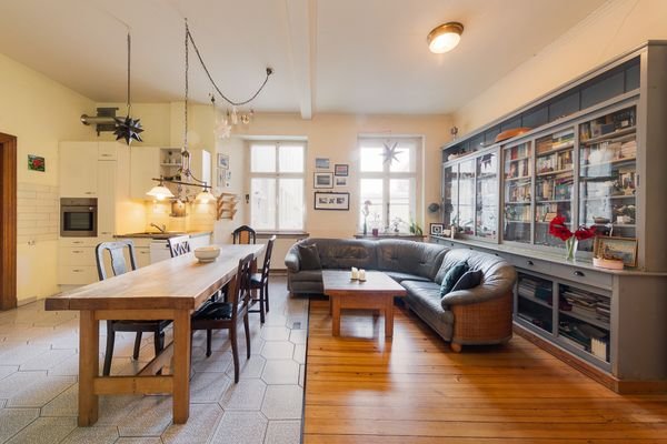 Wohnzimmer / Esszimmer