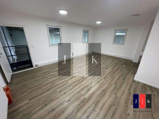 Büro Innenansicht 1