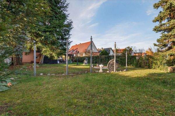 Garten- Rückansicht