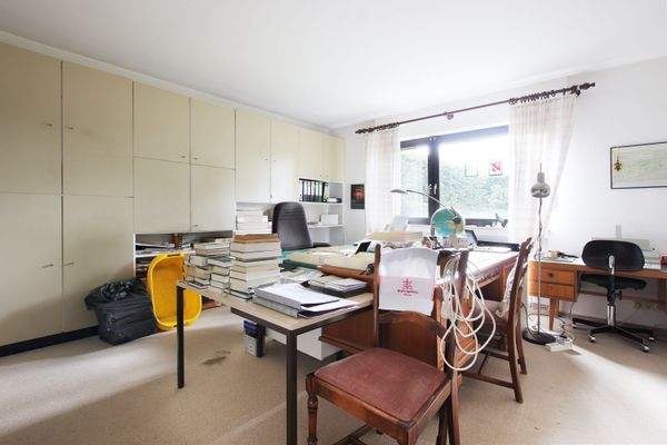 Arbeitszimmer im EG