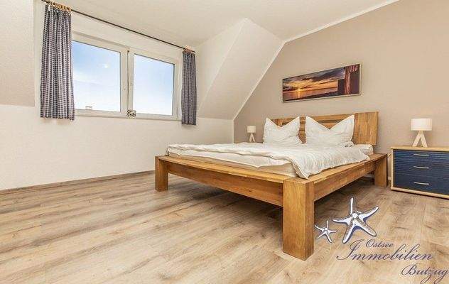 Ost-Schlafzimmer 1.0