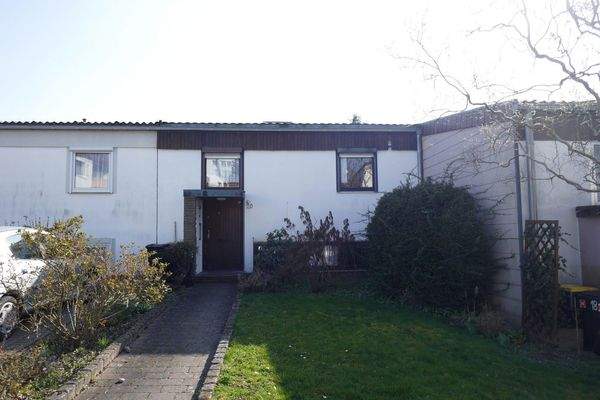 Vordereingang mit Vorgartarten