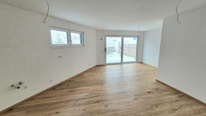 Küche/Wohn und Essbereich