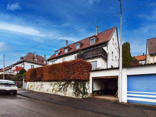 Außenansicht/Garage