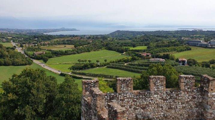 Castello-di-Lonato-del-Garda.jpg
