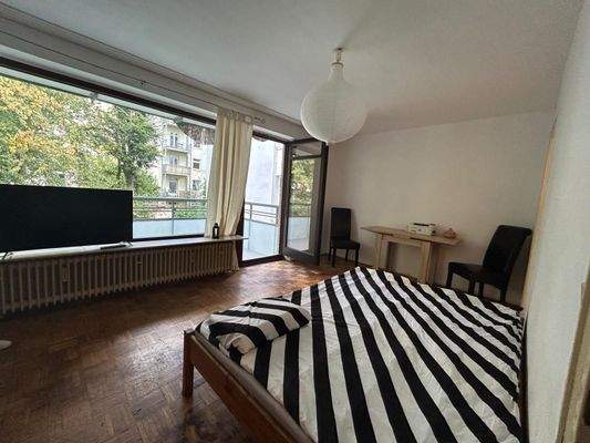 Wohn- und Schlafzimmer 1