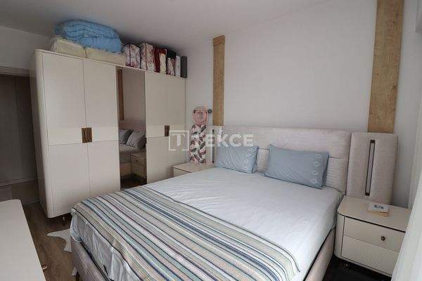 Stylish Apartment Within Walking Distance to the Sea in Tece Mersin