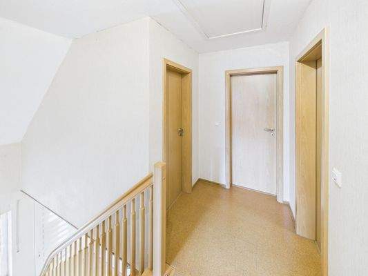 CAM03784G0-PR0088-STILL032