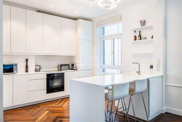 Prius_Kamera_Keplerstraße_FFM-