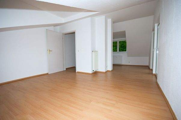 Wohnzimmer DG rechts