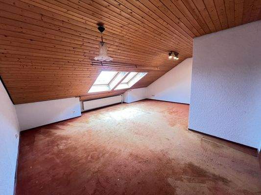 Dachgeschosswohnung