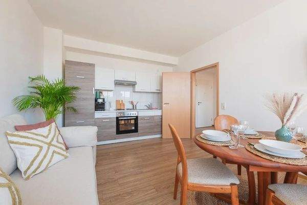 c2fd27da-a9de-43b7-b42e-1ba057be3fa6