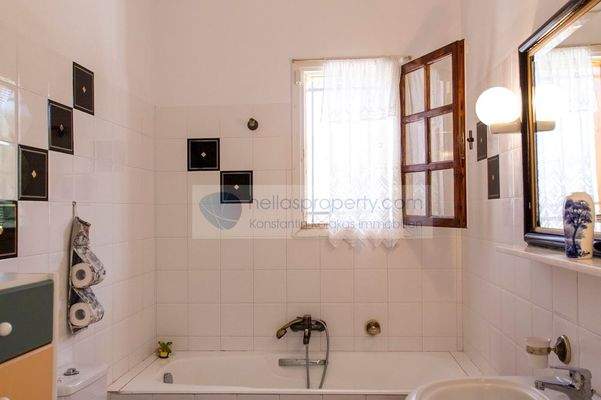 11f2ff02-68b5-49ca-a18e-3fe3c4a246ed