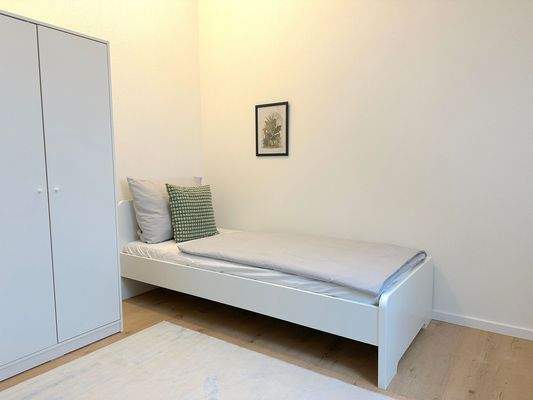 Helles Studentenzimmer