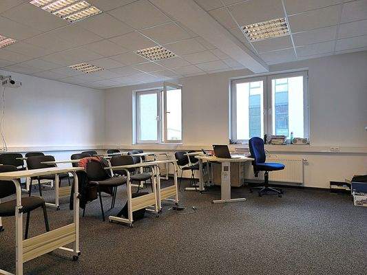 Büro III / Besprechungsraum