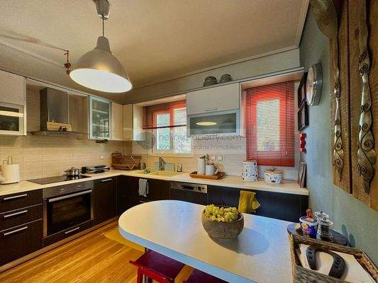 c2cab791d03c4a4aafddefe7d45af05e-original