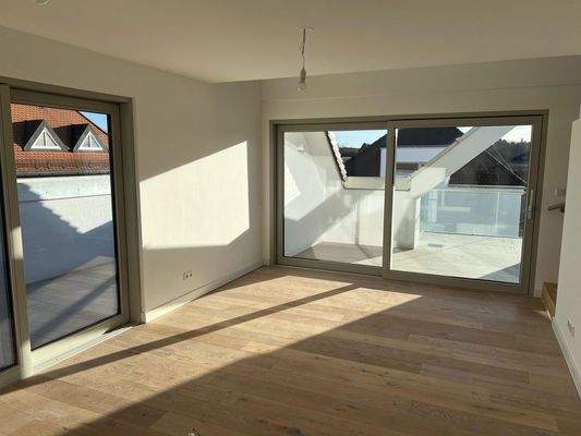 Sonniger Wohn-/Essbereich