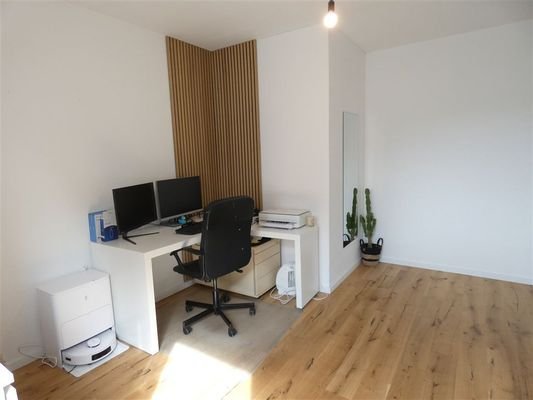Büro/ Kinderzimmer