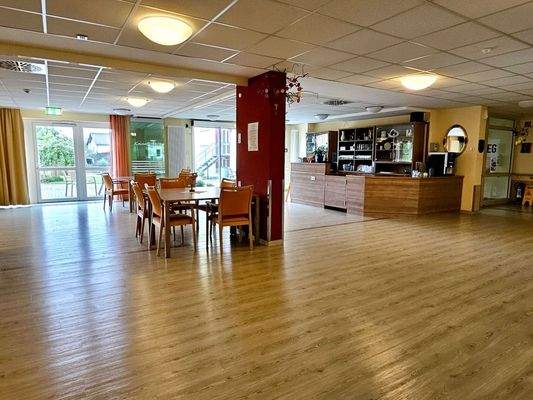 Saal mit Hauskapelle im EG_2