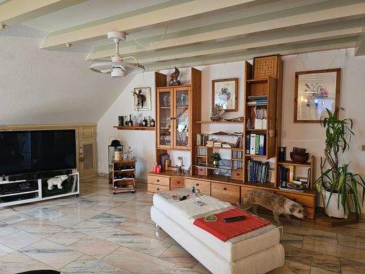 130 - Wohnzimmer.jpg