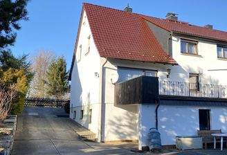 Rückansicht+Einfahrt
