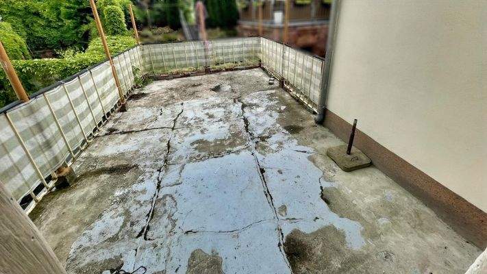 Blick auf die Terrasse im OG