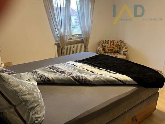 Schlafzimmer (2)
