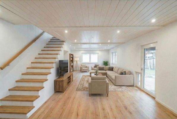 Wohnzimmer Haus rechs nach Modernisierung-BEISPIELBILD