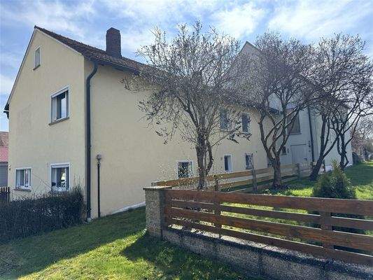 Anwesen mit zwei seperate Einfamilienhäuser