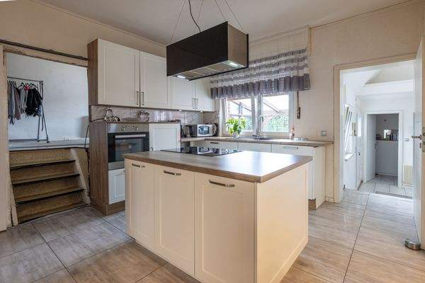 Küche+Zugang UpKammer