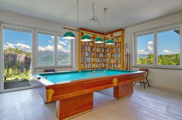 Spiel- und Lesezimer