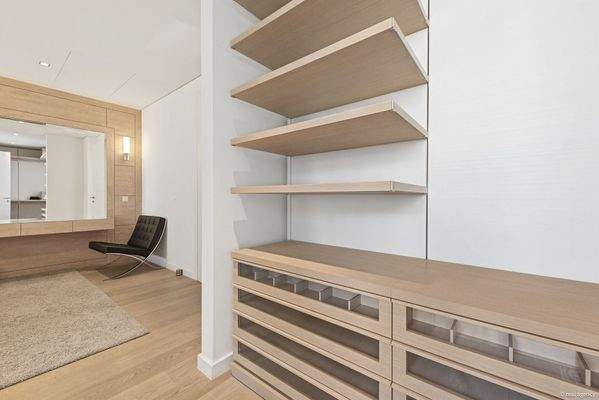 2025-09-15-S01408-Schottenring 22, 1010 Wien-041