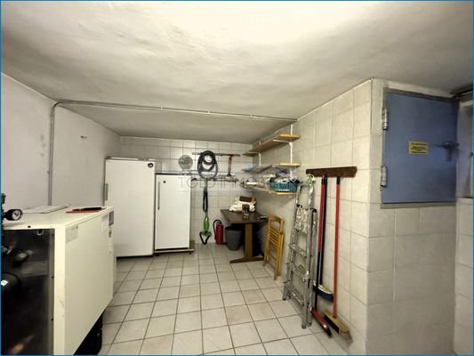 Technikraum im Keller