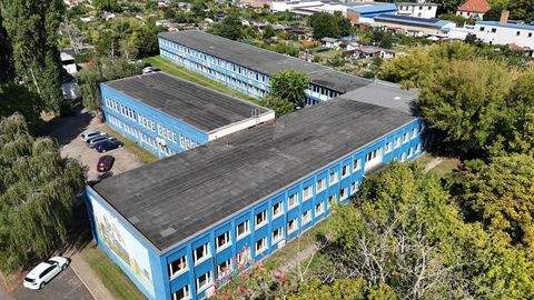 Halle Büros, Büroräume, Büroflächen 